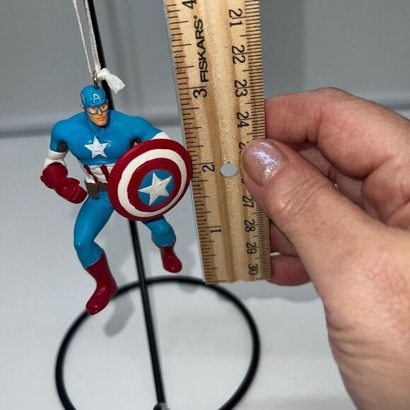 Marvel Captain America Christmas Tree Ornament - Picture 8 of 8